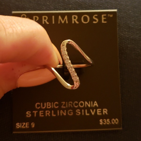 Ring - Picture 2 of 2